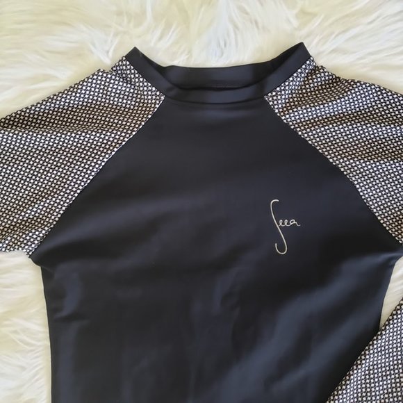 SOLD Seea Womens Top XS Doheny Rash Guard Black Colorblock Raglan Sleeve NEW - Picture 3 of 13